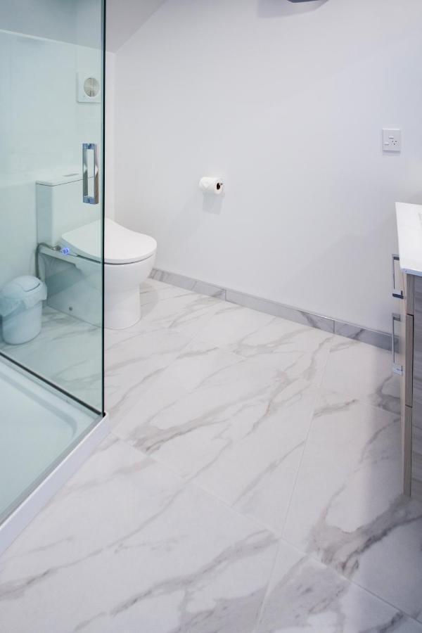 כרייסטצ'רץ' Two Bedroom, Two Bathroom Urban Oasis מראה חיצוני תמונה
